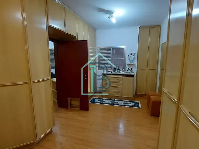 Casa com 400m² 2 quartos e 3 banheiros, à venda, no bairro Pestana em Osasco