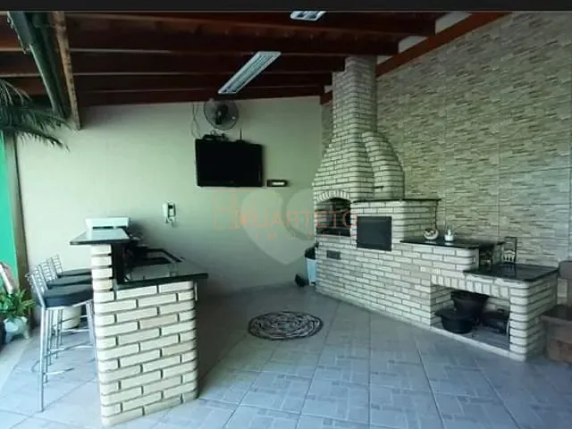 Casa com 300m² 4 quartos e 2 banheiros, à venda, no bairro Casa Verde em São Paulo