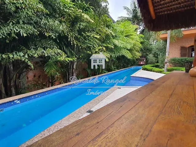 Casa com 1048m² 4 quartos e 6 banheiros, à venda, no bairro Jardim Marajoara em São Paulo
