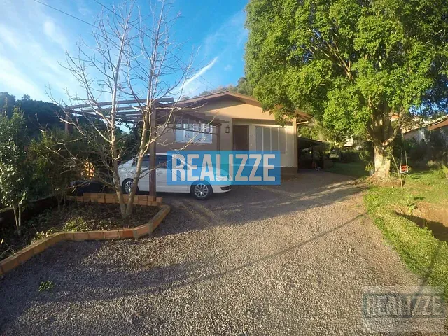 Casa com 2329m² 5 quartos e 2 banheiros, à venda, no bairro Constante Fuga em Marau