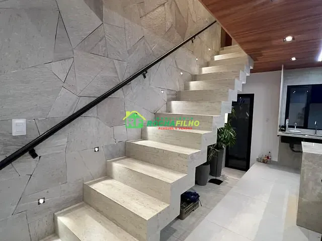 Casa com 220m² 3 quartos e 3 banheiros, à venda, no bairro Socopo em Teresina