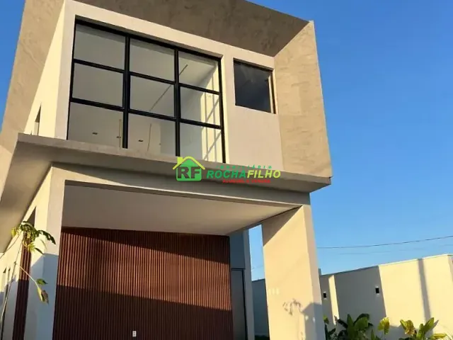 Casa com 220m² 3 quartos e 3 banheiros, à venda, no bairro Socopo em Teresina