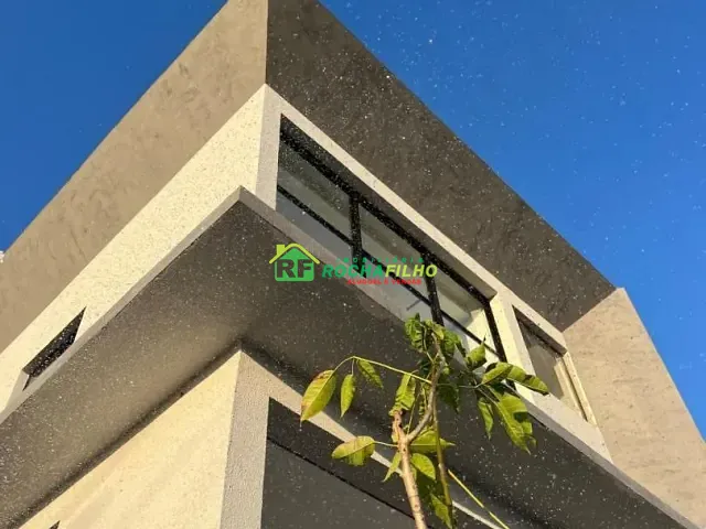 Casa com 220m² 3 quartos e 3 banheiros, à venda, no bairro Socopo em Teresina