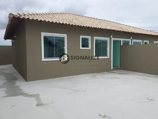 Casa com 200m² 2 quartos e 1 banheiro, à venda, no bairro Reserva do Peró em Cabo Frio