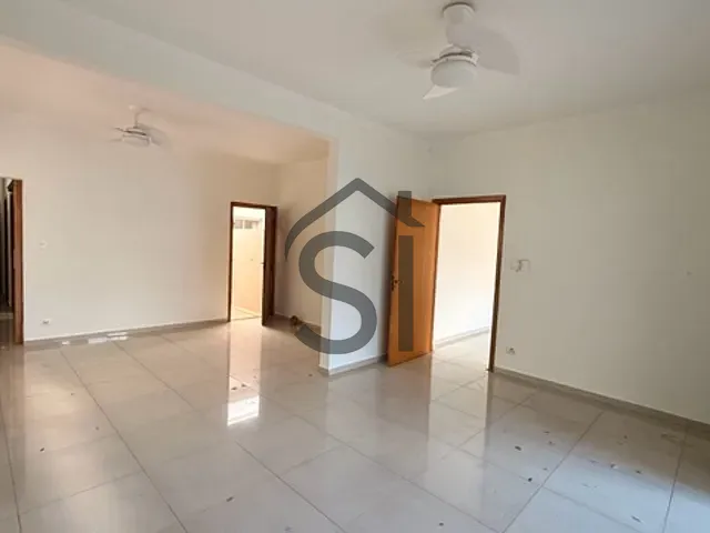 Casa com 350m², para alugar, no bairro Vila Medon em Americana