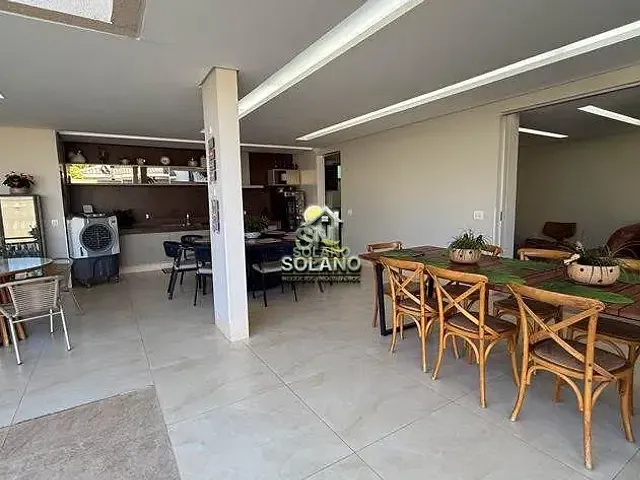 Casa com 396m² 4 quartos e 5 banheiros, à venda, no bairro Residencial Granville em Goiânia