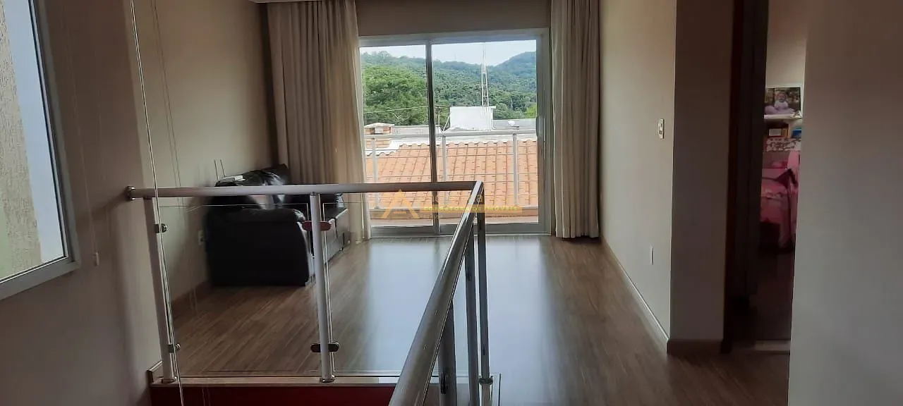 Casa, 3 quartos, 243 m² - Foto 22