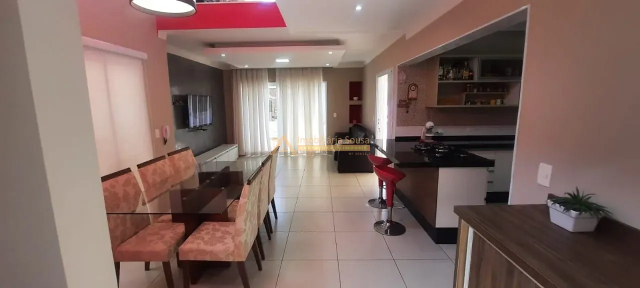 Casa, 3 quartos, 243 m² - Foto 44