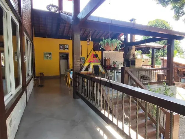 Casa com 650m² 2 quartos e 3 banheiros, à venda, no bairro Paiol em Guapimirim