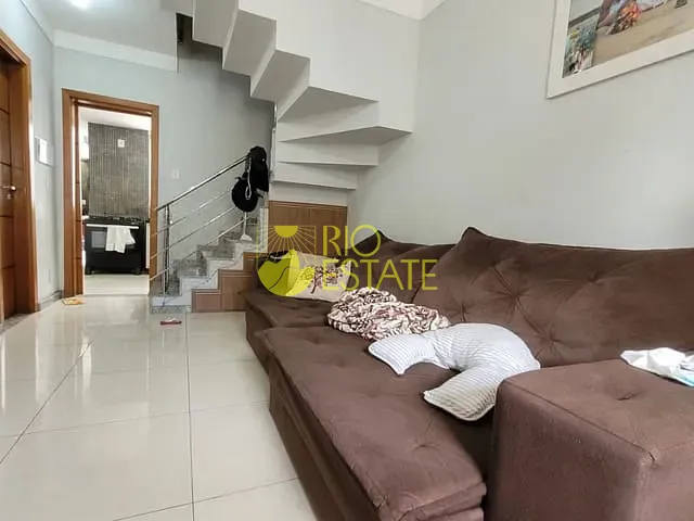Casa com 100m² 3 quartos e 2 banheiros, à venda, no bairro Retiro em Volta Redonda