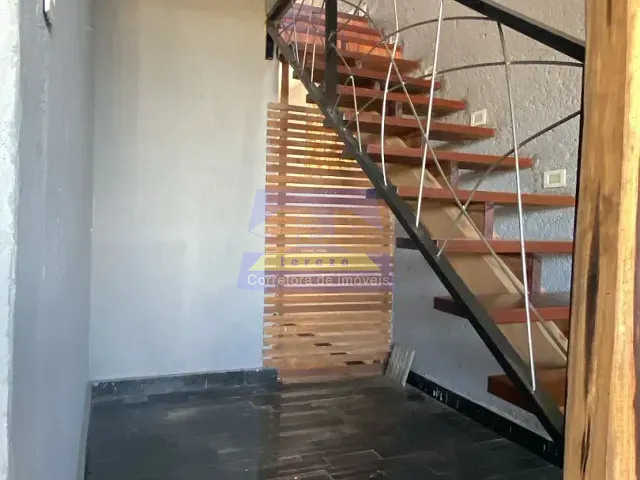 Casa 3 quartos e 3 banheiros, para alugar, no bairro Fênix em Itabira