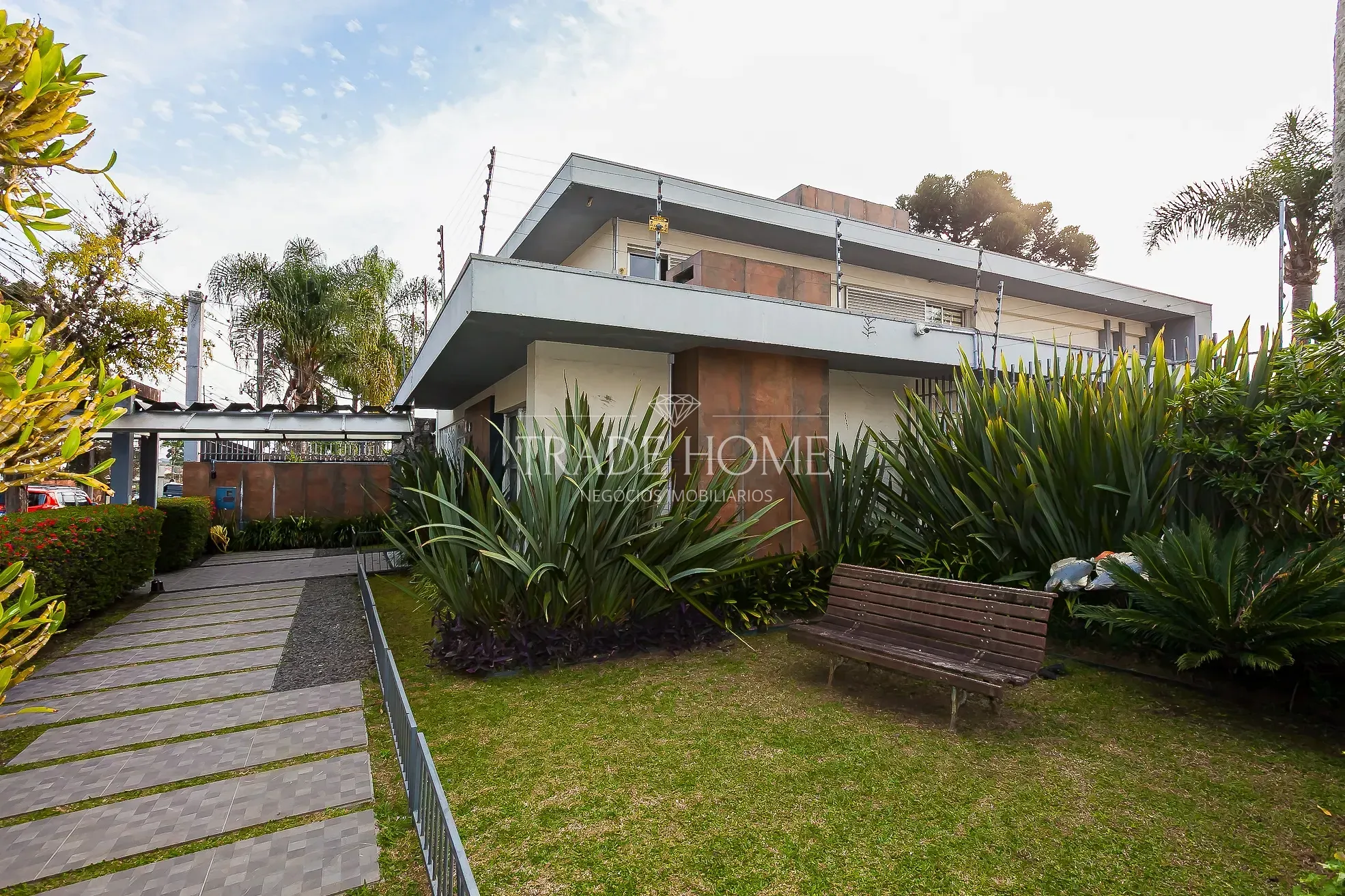 Casa, 3 quartos, 326 m² - Foto 1