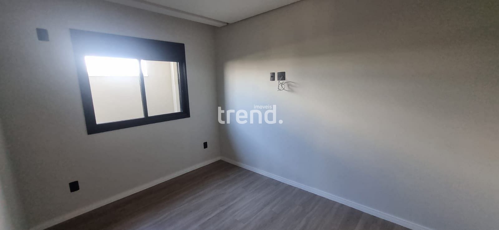 Casa à venda com 3 quartos, 211m² - Foto 15