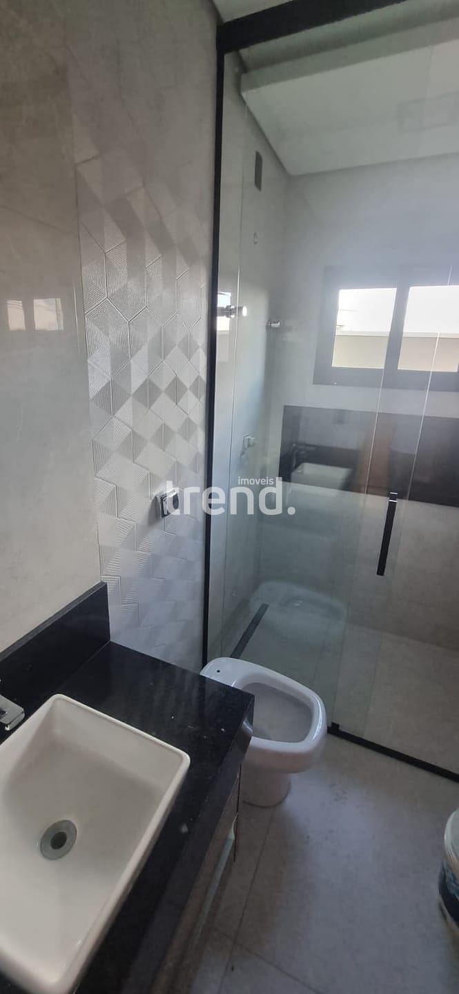Casa à venda com 3 quartos, 211m² - Foto 16