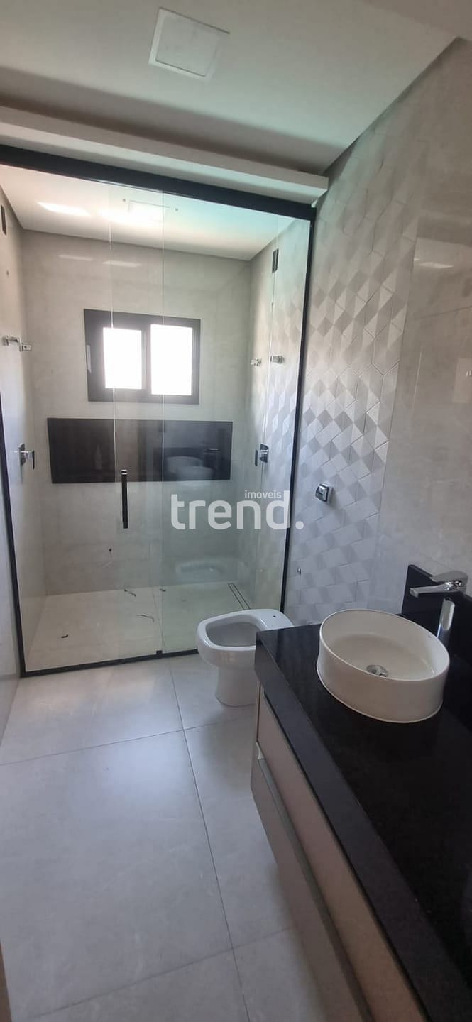 Casa à venda com 3 quartos, 211m² - Foto 17
