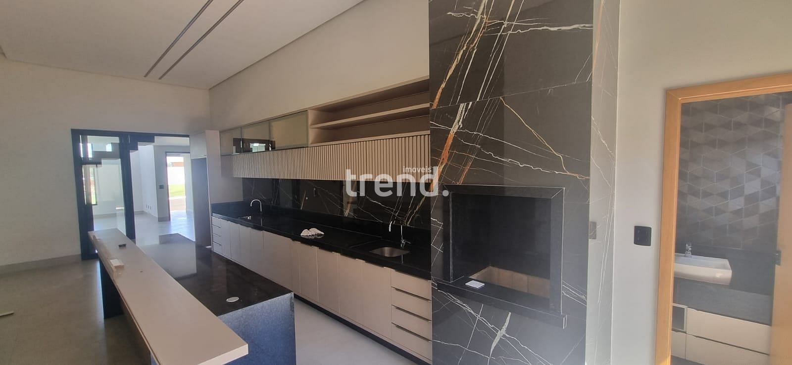 Casa à venda com 3 quartos, 211m² - Foto 21