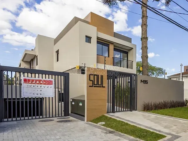 Casa com 189m² 3 quartos e 3 banheiros, à venda, no bairro Jardim Social em Curitiba