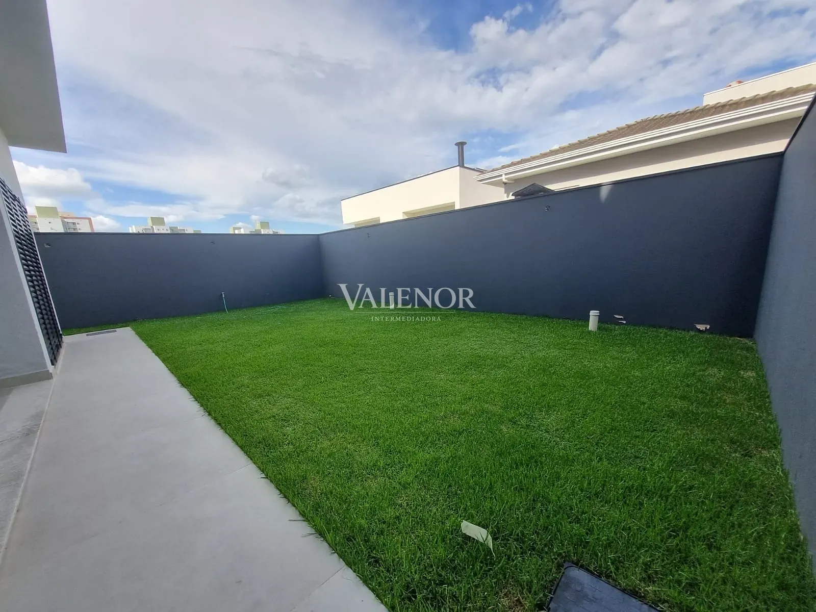 Casa, 3 quartos, 250 m² - Foto 2