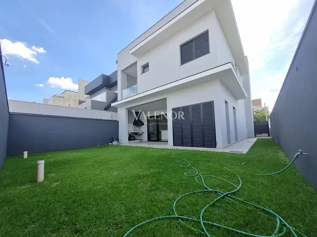 Casa com 250m² 3 quartos e 5 banheiros, à venda, no bairro Chácara Morada Mediterrânea em Jundiaí