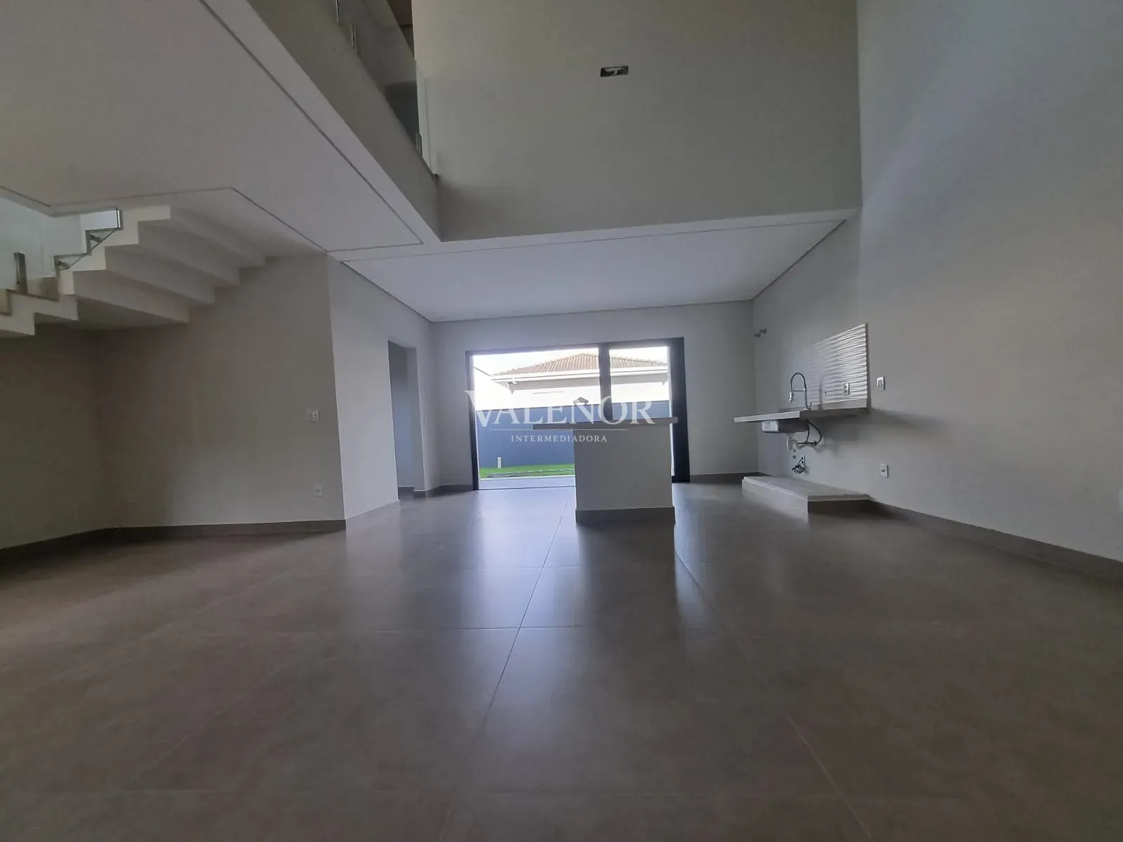 Casa, 3 quartos, 250 m² - Foto 10