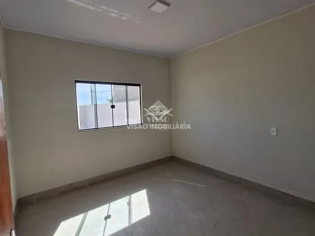 Casa com 206m² 2 quartos e 1 banheiro, à venda ou para alugar, no bairro Residencial Villa Toscana II em Sinop