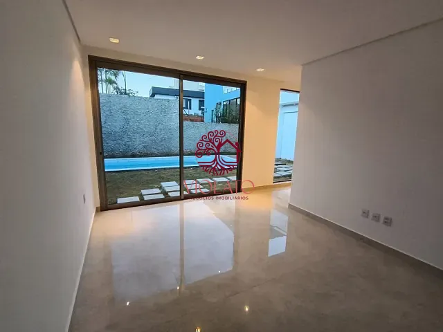 Casa com 545m² 4 quartos e 4 banheiros, à venda ou para alugar, no bairro Gran Royalle em Lagoa Santa