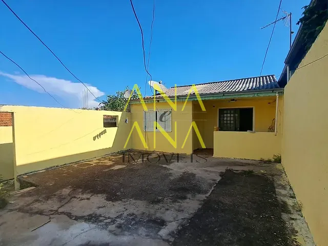 Casa com 300m² 3 quartos e 2 banheiros, à venda, no bairro Cidade Planejada I em Bragança Paulista