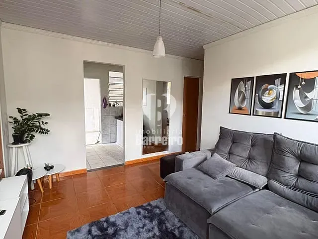 Casa 2 quartos e 1 banheiro, à venda, no bairro Distrito Industrial do Jatobá (Barreiro) em Belo Horizonte