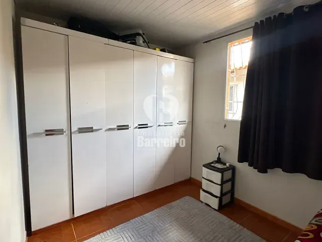 Casa 2 quartos e 1 banheiro, à venda, no bairro Distrito Industrial do Jatobá (Barreiro) em Belo Horizonte