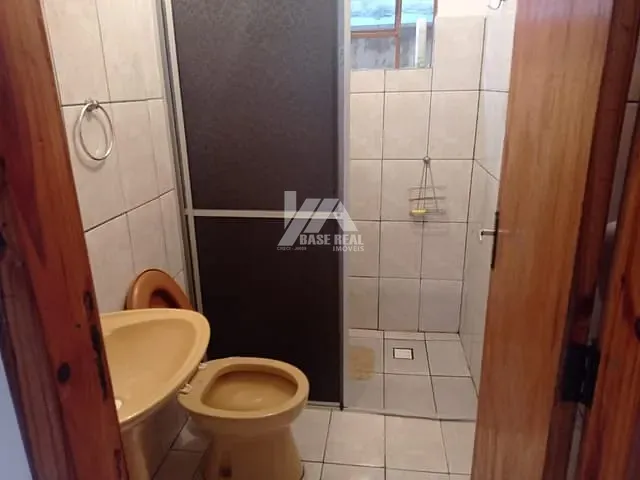 Casa com 60m² 2 quartos e 1 banheiro, à venda, no bairro Trianon em Guarapuava