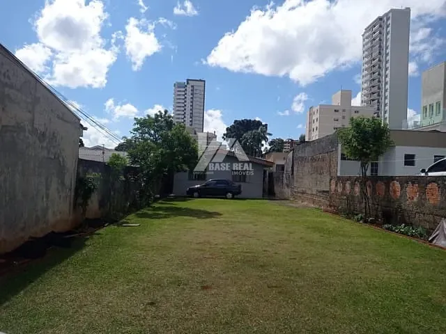 Casa com 60m² 2 quartos e 1 banheiro, à venda, no bairro Trianon em Guarapuava