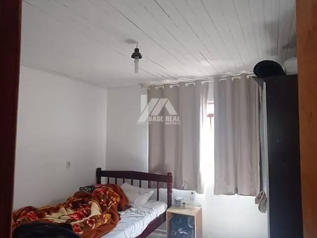 Casa com 60m² 2 quartos e 1 banheiro, à venda, no bairro Trianon em Guarapuava