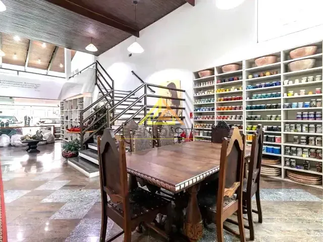 Casa com 320m², para alugar, no bairro Carandiru em São Paulo