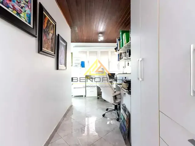 Casa com 320m², para alugar, no bairro Carandiru em São Paulo