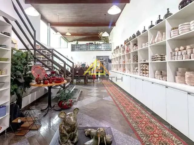 Casa com 320m², para alugar, no bairro Carandiru em São Paulo