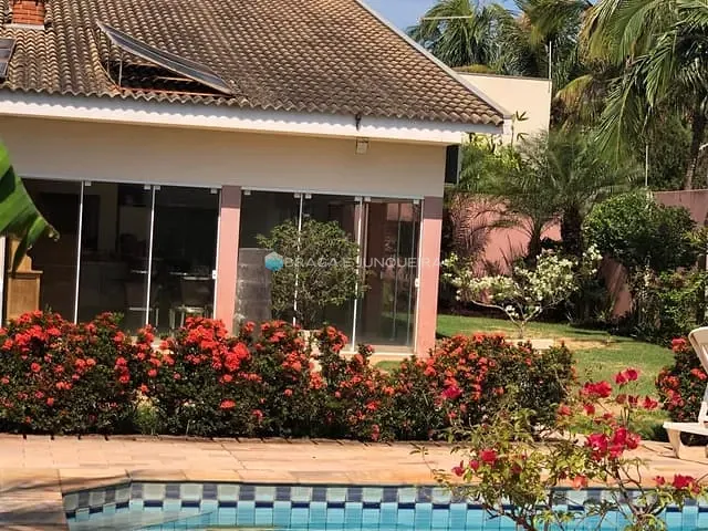 Casa com 1050m² 4 quartos e 3 banheiros, à venda, no bairro Parque dos Passaros em São José do Rio Preto