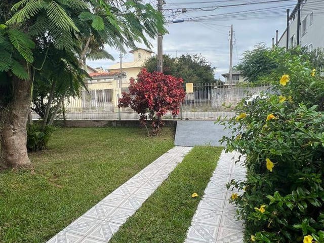 Casa com 441m² 3 quartos e 2 banheiros, à venda, no bairro Ingleses do Rio Vermelho em Florianópolis