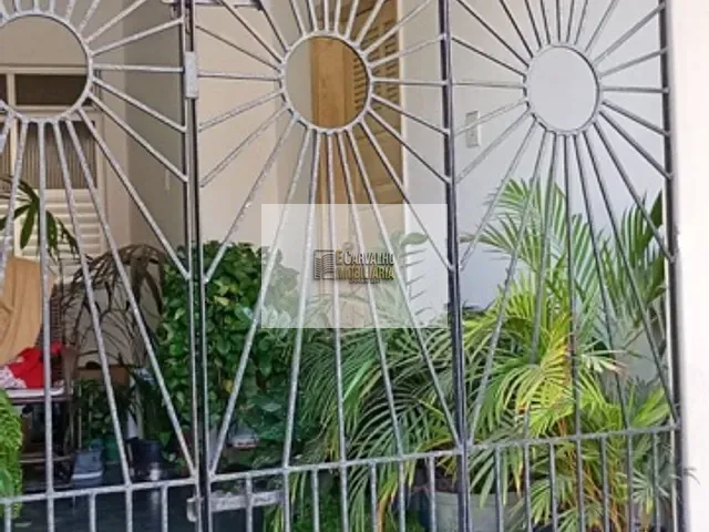 Casa 2 quartos e 1 banheiro, à venda, no bairro Pontal em Ilhéus