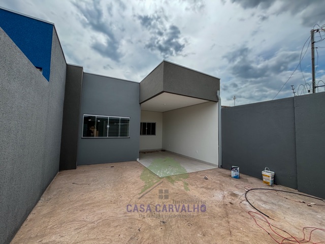 Casa 3 quartos e 2 banheiros, à venda, no bairro Popular Nova em Corumbá