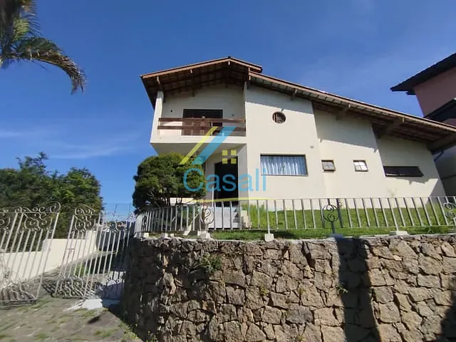 Casa 3 quartos e 3 banheiros, à venda ou para alugar, no bairro Jardim Villaça em São Roque
