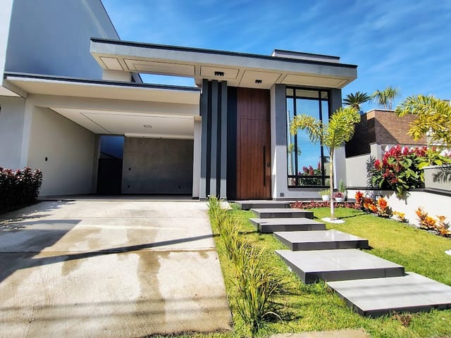 Casa com 255m² 3 quartos e 1 banheiro, à venda, no bairro Mogi Moderno em Mogi das Cruzes
