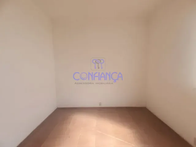 Casa com 1000m² 4 quartos e 2 banheiros, à venda, no bairro Campo Grande em Rio de Janeiro