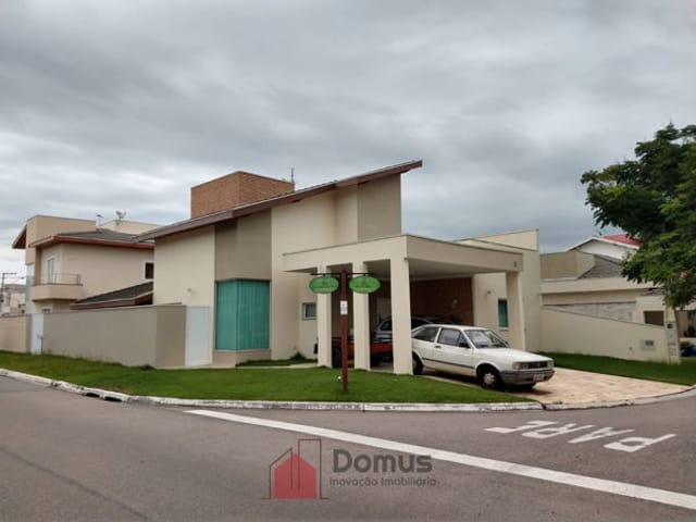 Casa com 333m², à venda, no bairro Caminho Novo em Tremembé