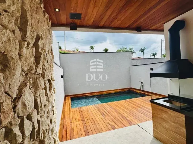 Casa com 150m² 3 quartos e 2 banheiros, à venda, no bairro Chácara Jaguari (Fazendinha) em Santana de Parnaíba