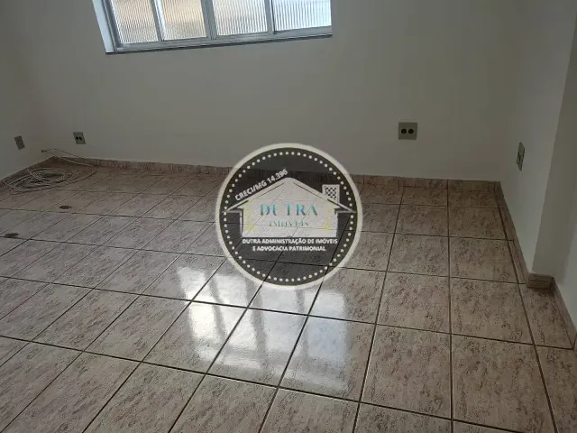 Casa 3 quartos e 2 banheiros, para alugar, no bairro Paineiras em Juiz de Fora