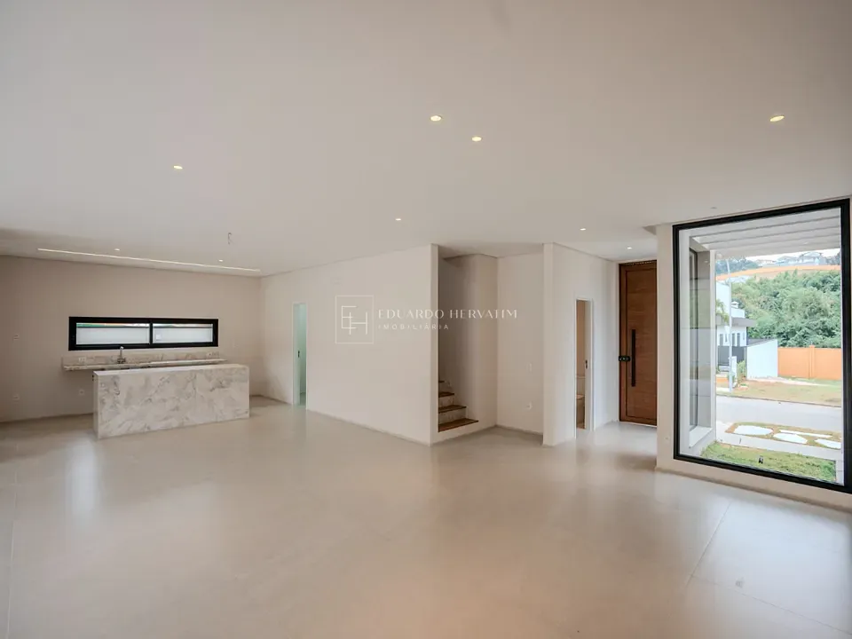 Casa, 4 quartos, 348 m² - Foto 5