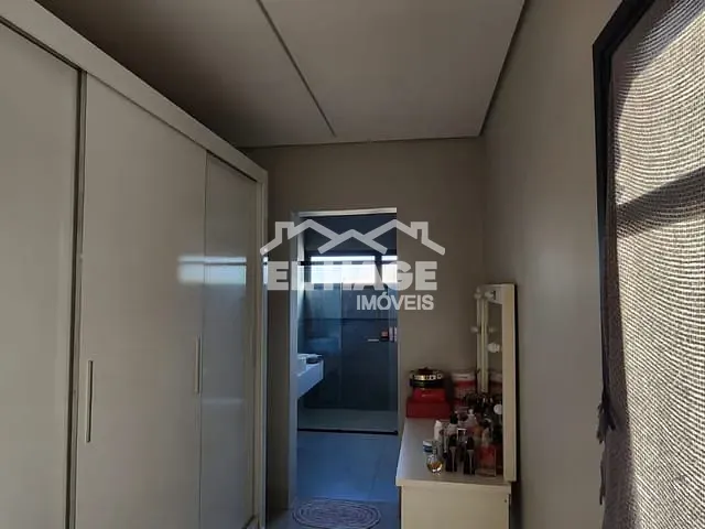 Casa com 445m² 3 quartos e 5 banheiros, à venda ou para alugar, no bairro Ribeirão do Lipa em Cuiabá