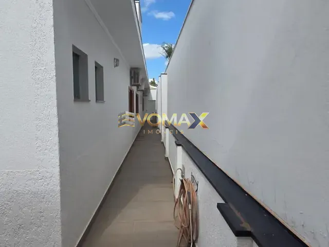 Casa 3 quartos e 6 banheiros, à venda, no bairro Jardim Marabá em Itapetininga