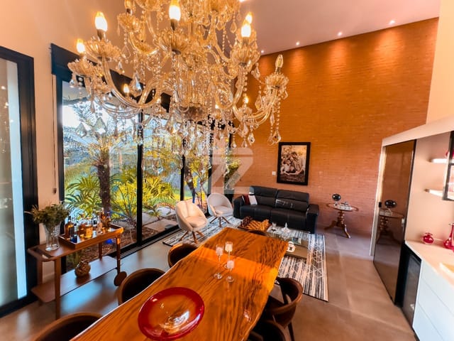 Casa com 525m² 3 quartos e 4 banheiros, à venda, no bairro Ecoville em Dourados