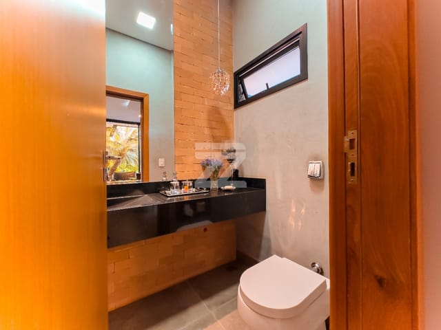 Casa com 525m² 3 quartos e 4 banheiros, à venda, no bairro Ecoville em Dourados